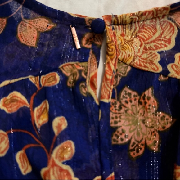 MISA Los Angeles Galeta Top In Blue
Marigold XS - Picture 5 of 6